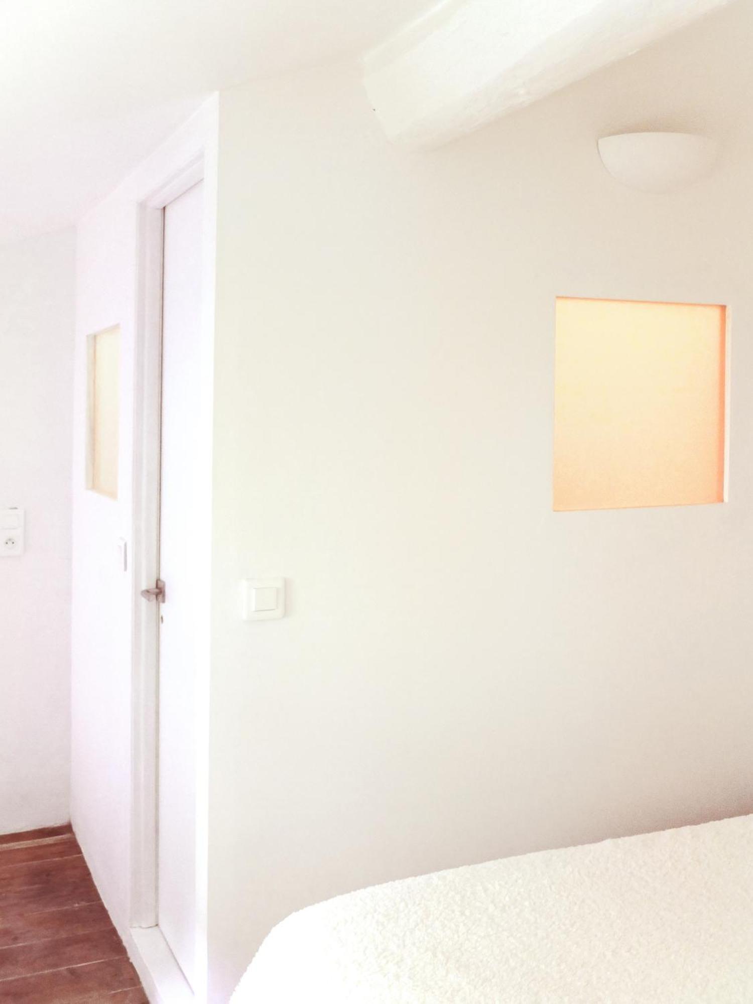 La Maison Jaune Sète Szoba fotó
